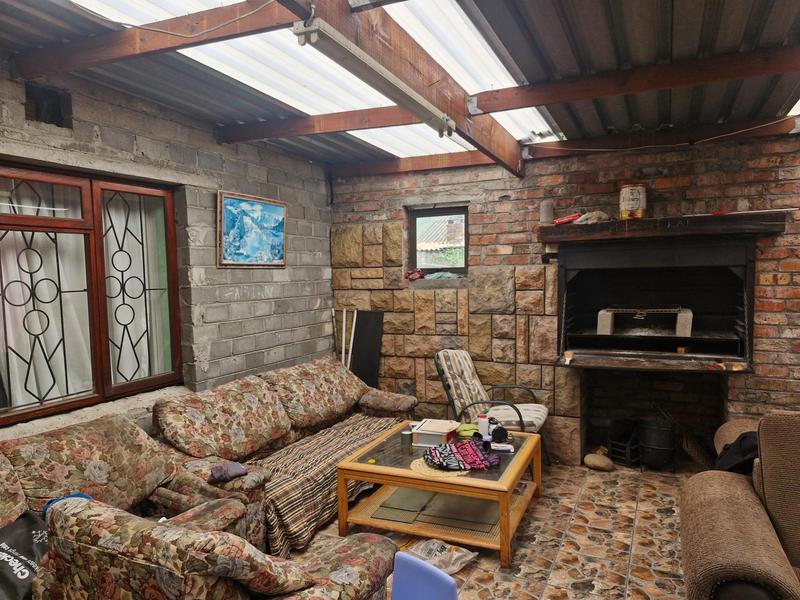 3 Bedroom Property for Sale in Matroosfontein Western Cape